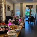 Restaurant Zehn-brunnen Ξενοδοχείο