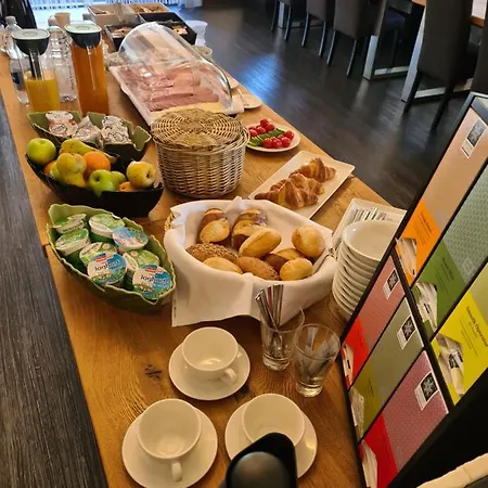 Restaurant Zehn-brunnen 2*
