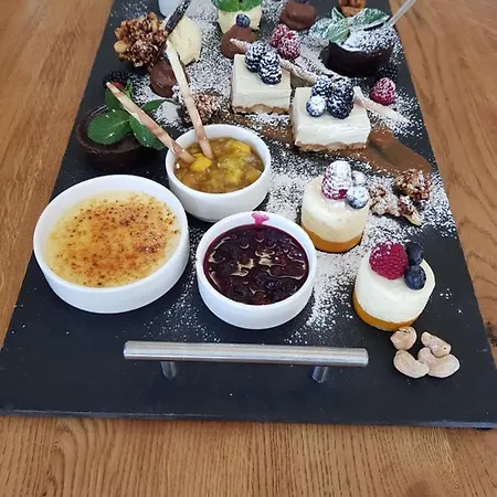 Restaurant Zehn-brunnen 2*