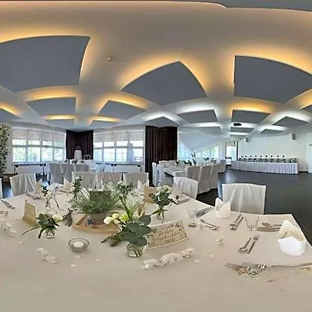 Restaurant Zehn-brunnen Hotel 2*