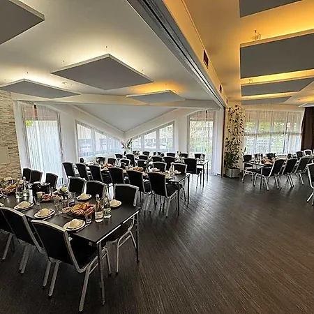 Restaurant Zehn-brunnen Hotel