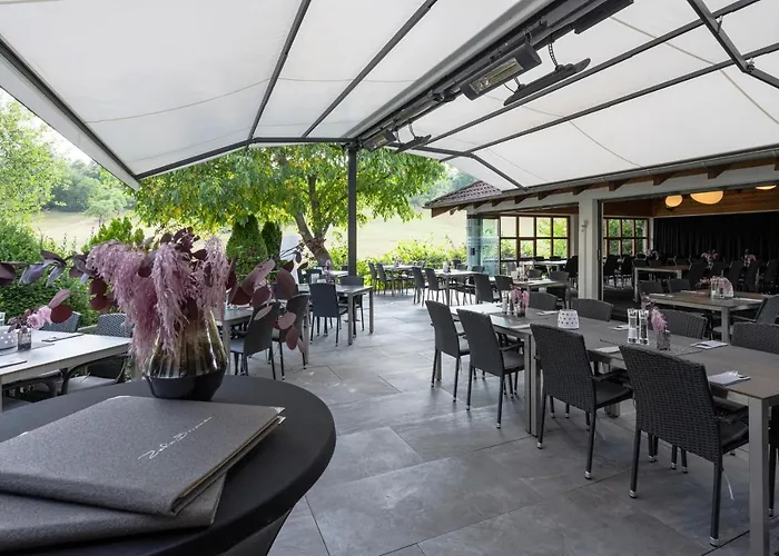 Restaurant Zehn-brunnen رنينغن