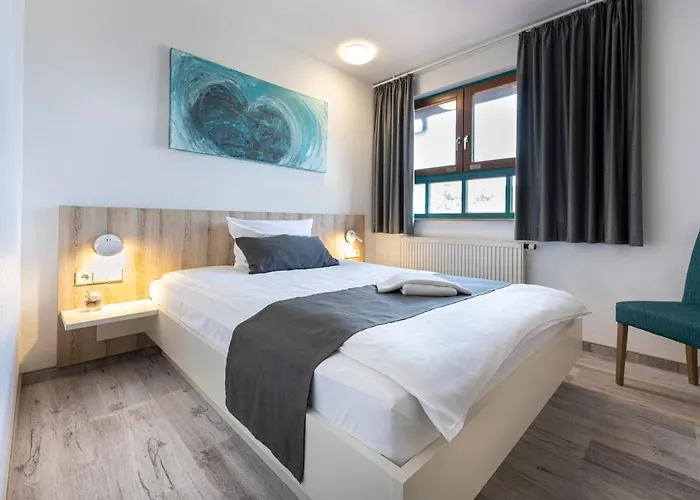 Restaurant Zehn-brunnen فندق 2*