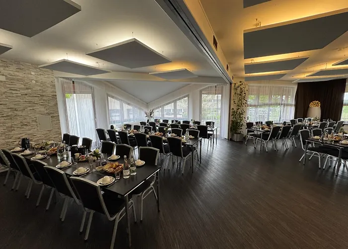Ξενοδοχείο Restaurant Zehn-brunnen Renningen